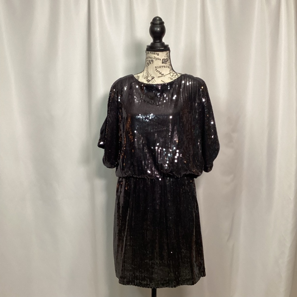 1647. Xscape Black Sequin Mini Dress Size 12 VGUC